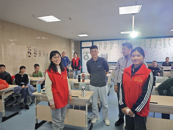 ff907de2af7d95cb43fc603d6e07ee8.jpg
